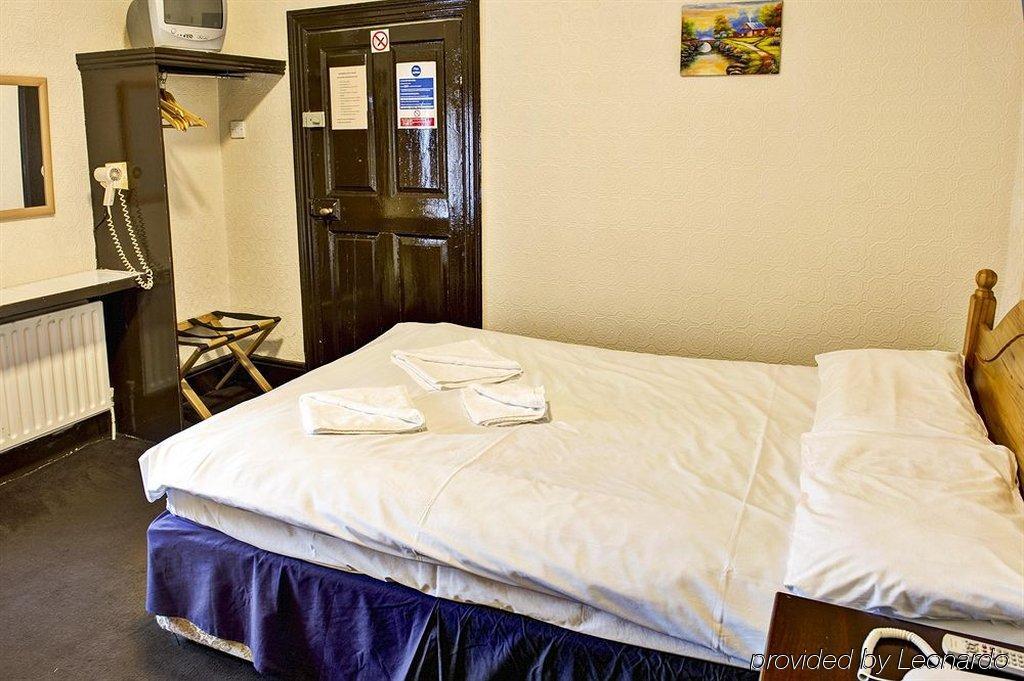 Bridge House Apartment Tullamore Bagian luar foto